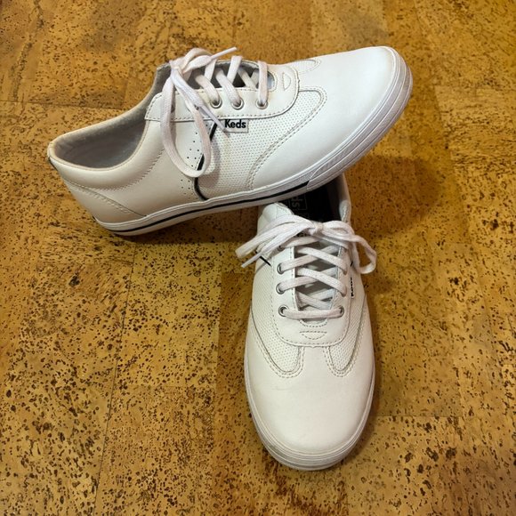 Keds Country Core White Leather Shoes Size 6W wide‎ - Picture 1 of 8